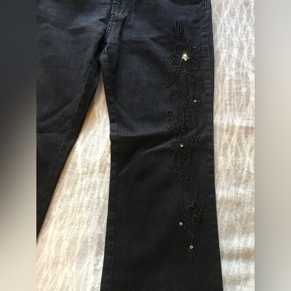 👖 Cosmopolitan Embellished Black Stretch Denim Size 10 - Picture 5 of 5